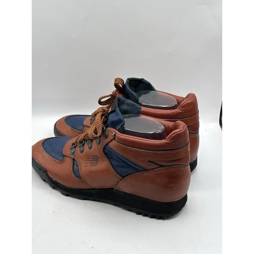 Vintage 1980s New Balance Rainier Mid-Top Women's Size 9 Made In USA / Boston